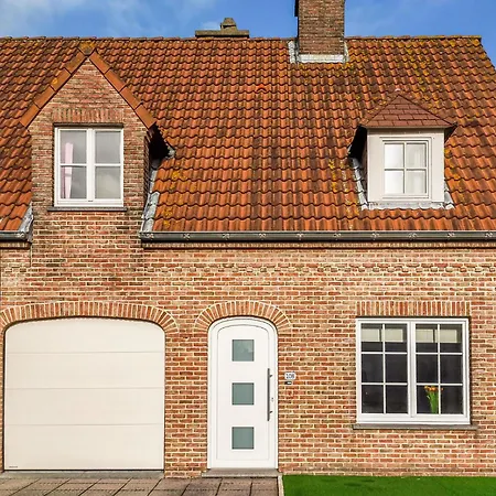 3 Bedroom Pet Friendly In *